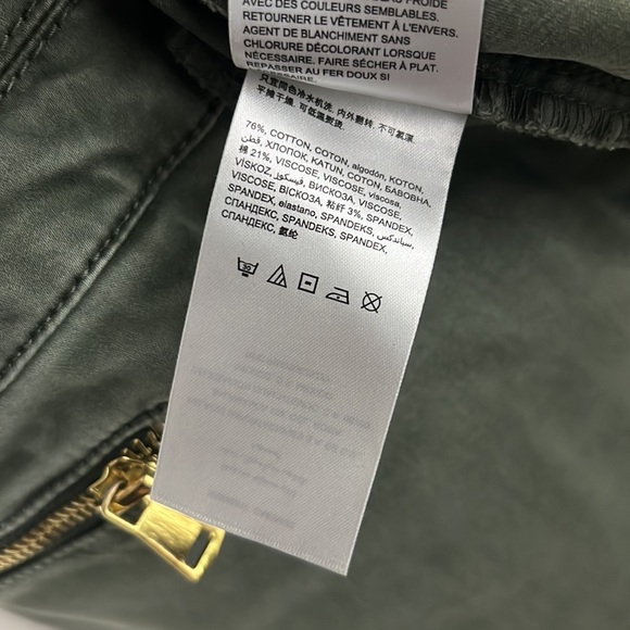 Bebe Olive Green Jumpsuit Size 29 - Picture 13 of 16